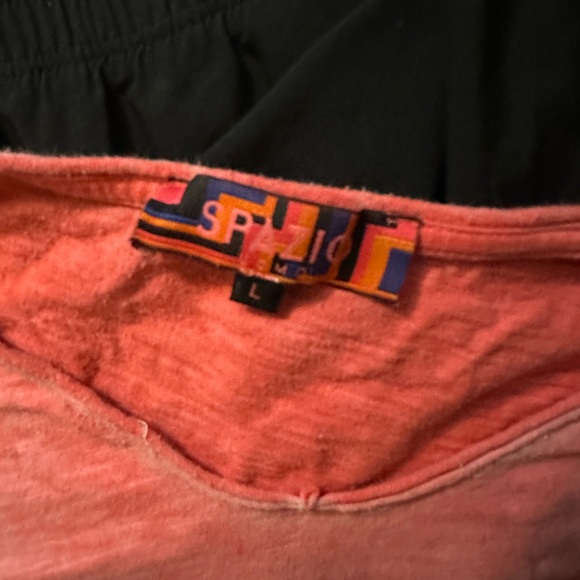 Spazio Red Surfer Tee Size L - Picture 4 of 5